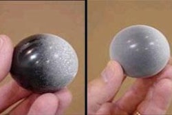 In the hatchery: electrostatic spraying gives better cover than traditional spraying (left). The black ball represents an egg sprayed with disinfectant.