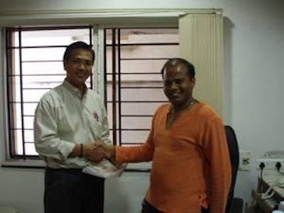 From left: Dr. Tan Ee Seng, sales director Asia for Pas Reform Hatchery Technologies and Sneha Farm’s Director, Mr. Reddy.