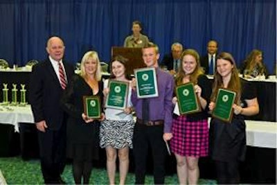USPOULTRY’s Paul Pressley with National 4-H Avian Bowl winners from California.