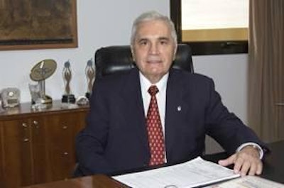 Sr. Héctor Motta, Propietario del Grupo Motta y Presidente del XXII Congreso Latinoamericano de Avicultura 2011 – Argentina.
