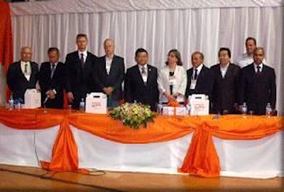 El Comité Organizador durante la ceremonia de clausura de la 52ª Fiesta del Huevo de Bastos.
