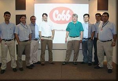 El Sr. Rohrer se reunió con el MAPA en Brasilia con el patrocinio de Cobb, donde realizo una presentación sobre el proceso de compartimentalización.