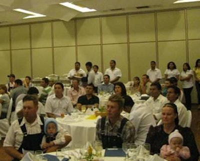 Participantes en el evento Aviagen y Avícola Don Lucas en Bolivia