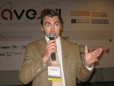 Sr. Everton Luis Krabbe, investigador de la Empresa Brasileña de Investigación Agropecuaria, Embrapa.