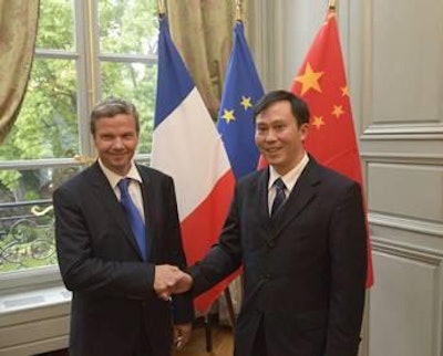 Marc Prikazsky and Professor Ren Tao signed the agreement in France.