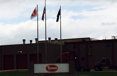 Tyson Foods' net income for the first quarter of fiscal year 2016 increased by 49 percent. | Roy Graber