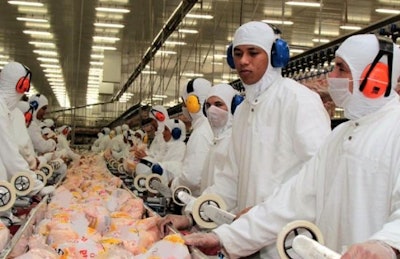 Últimamente se han notificado muchos fraudes de supuestos exportadores de pollo de Brasil, con lo cual hay que estar muy atentos y notificar si se presenta un caso. Foto cortesía de Associação Brasileira de Proteína Animal.