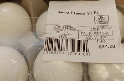 Los importadores empacan con marcas mexicanas o simplemente lo reempacan con etiquetas que no cuentan con información. Foto cortesía de Asociación de Avicultores de Tehuacán.
