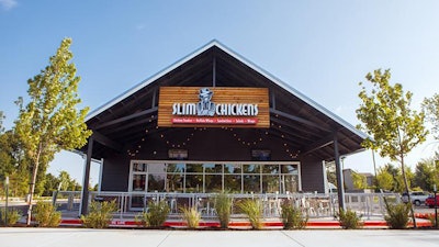 Slim Chickens recently unveiled two new restaurant prototypes as part of the brand’s expansion (Slim Chickens).