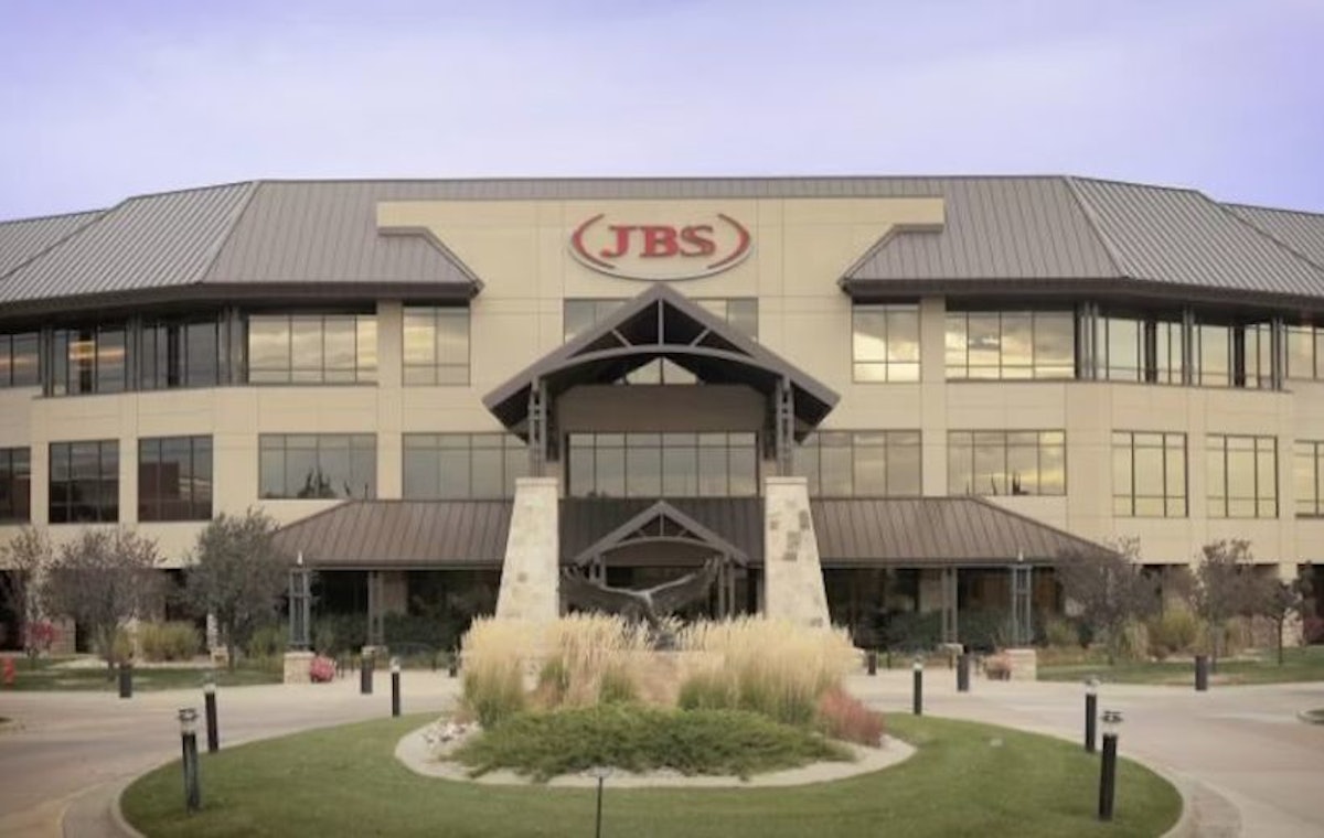 Go well with alleges rooster catchers for JBS have been exploited