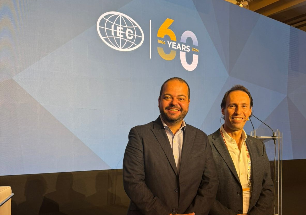 Gonzalo Moreno, president of Fenavi, and Juan Felipe Montoya, president of Huevos Kikes and new president of the IEC.