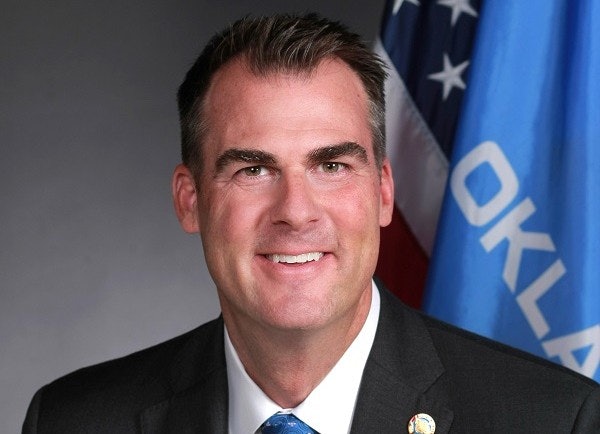 Oklahoma governor intervenes in suit against poultry companies